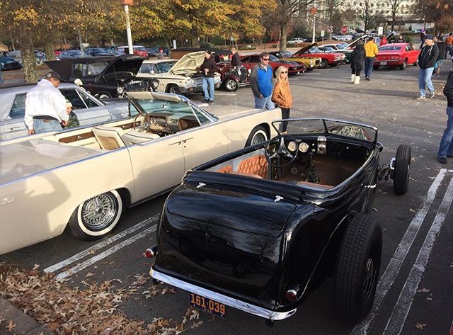 Car show 1961 Lincoln Continental